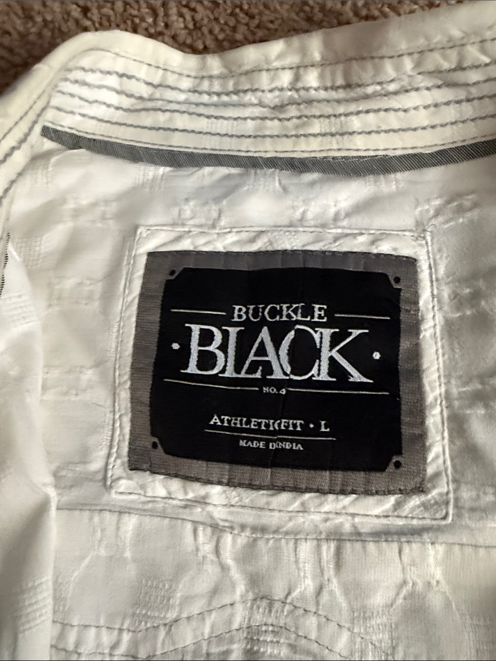 Buckle White Long-Sleeve Casual Button-Down Shirt - Picture 2 of 4
